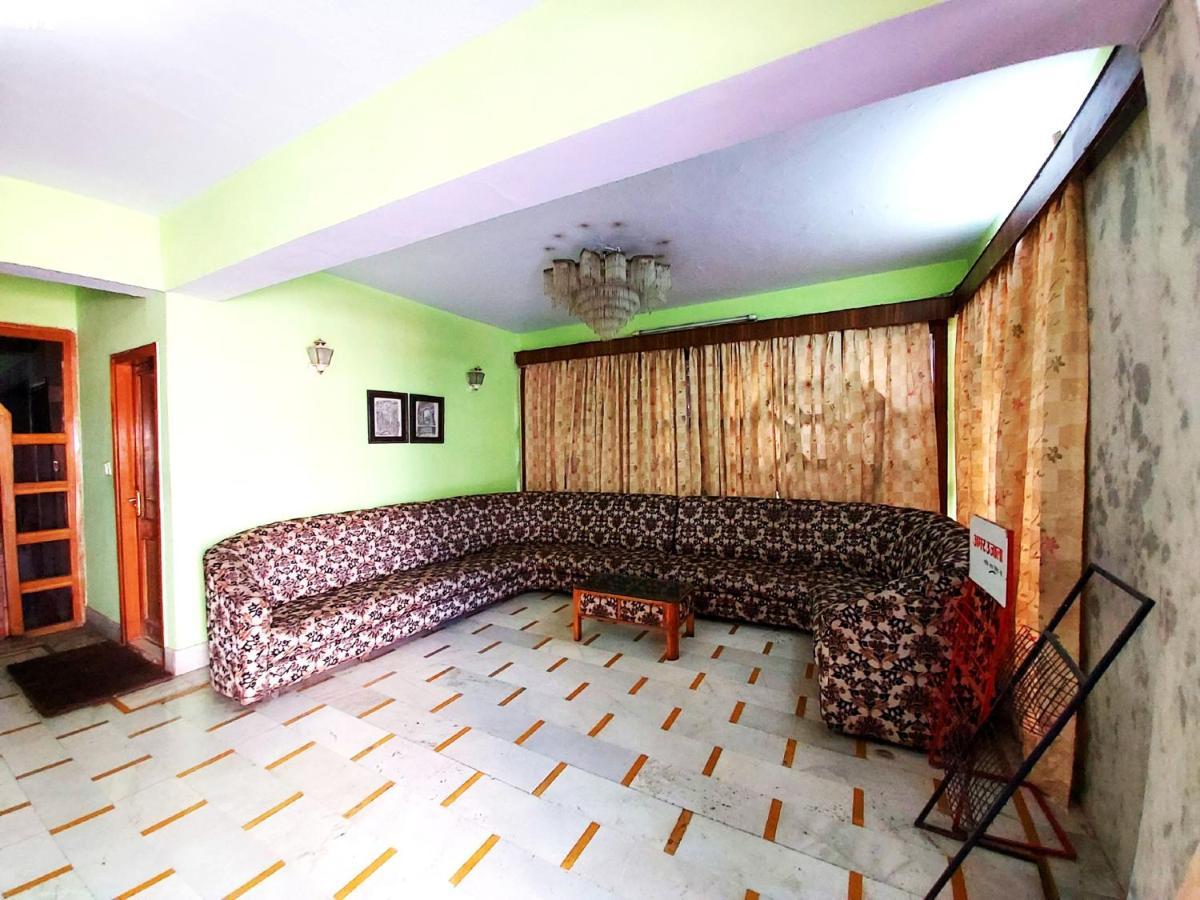Hotel Radhe Continental Nainital Bagian luar foto